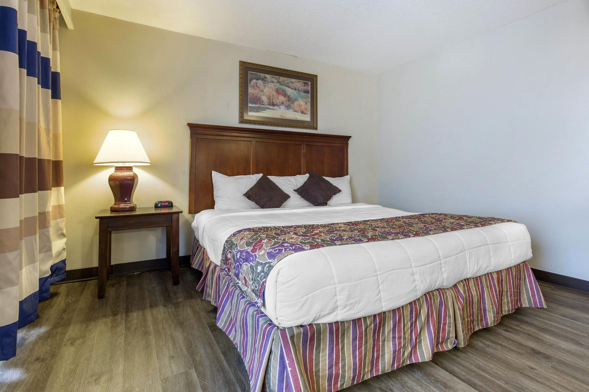 Lamplighter Inn-South Springfield Esterno foto