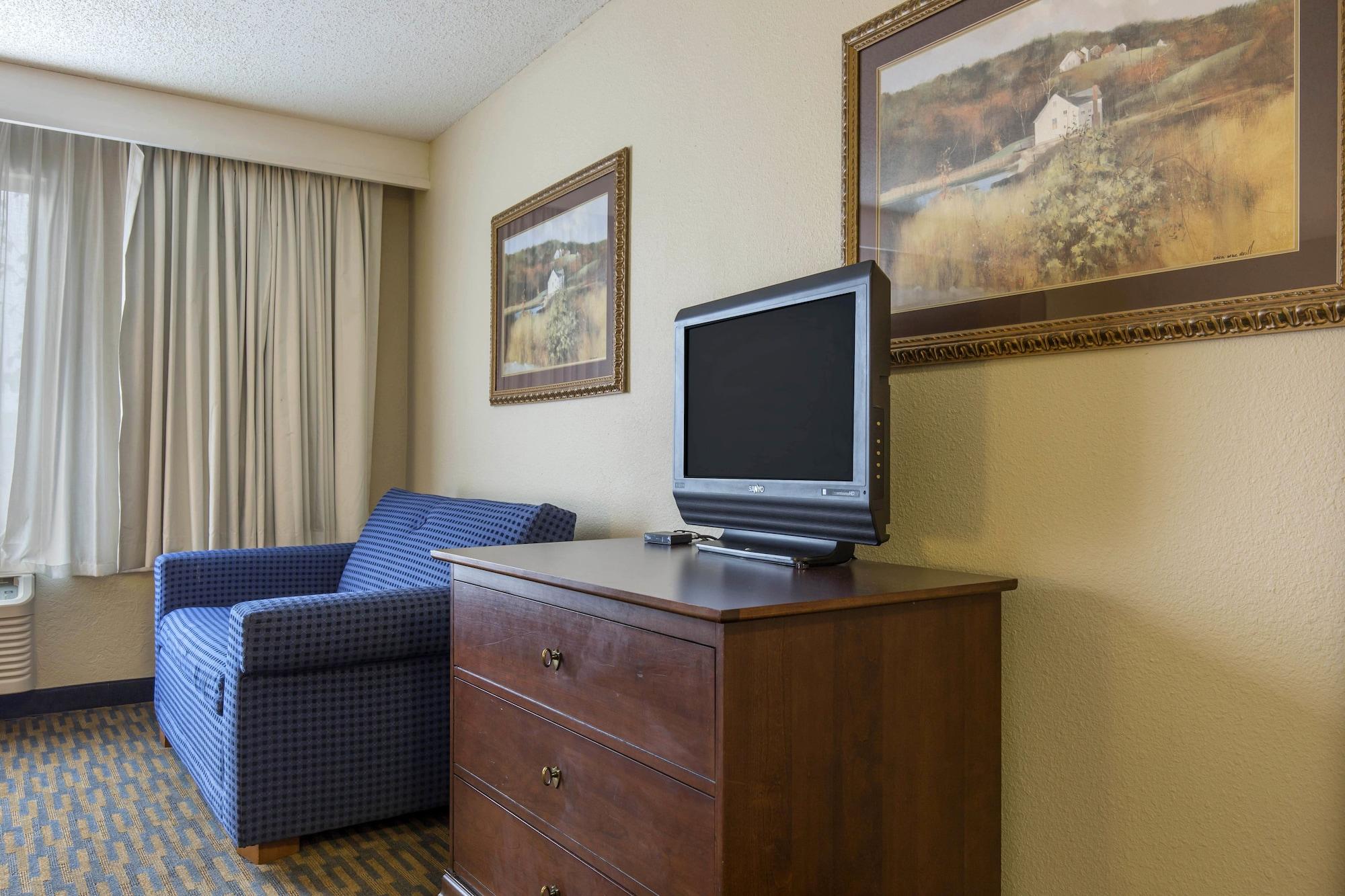 Lamplighter Inn-South Springfield Esterno foto