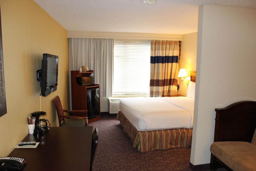 Lamplighter Inn-South Springfield Esterno foto