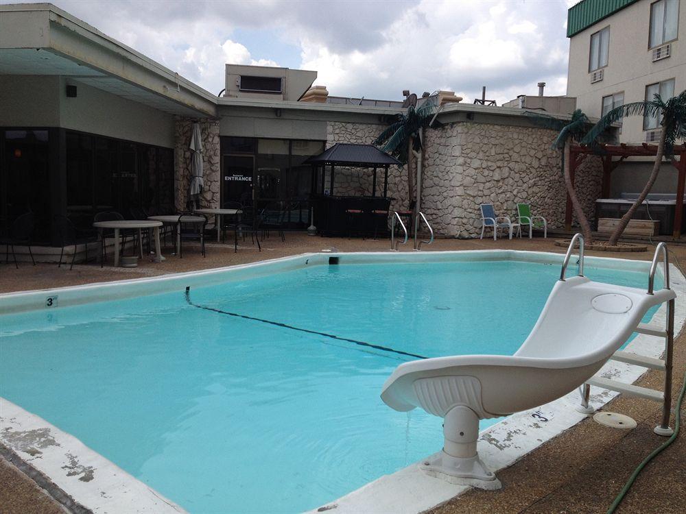 Lamplighter Inn-South Springfield Esterno foto