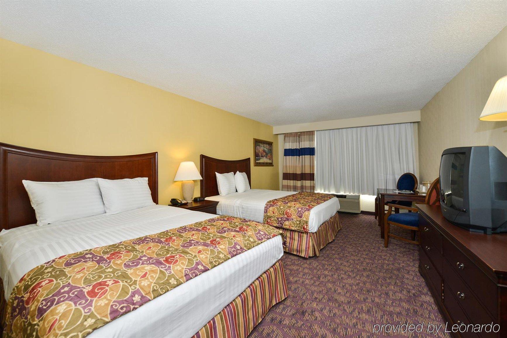 Lamplighter Inn-South Springfield Esterno foto