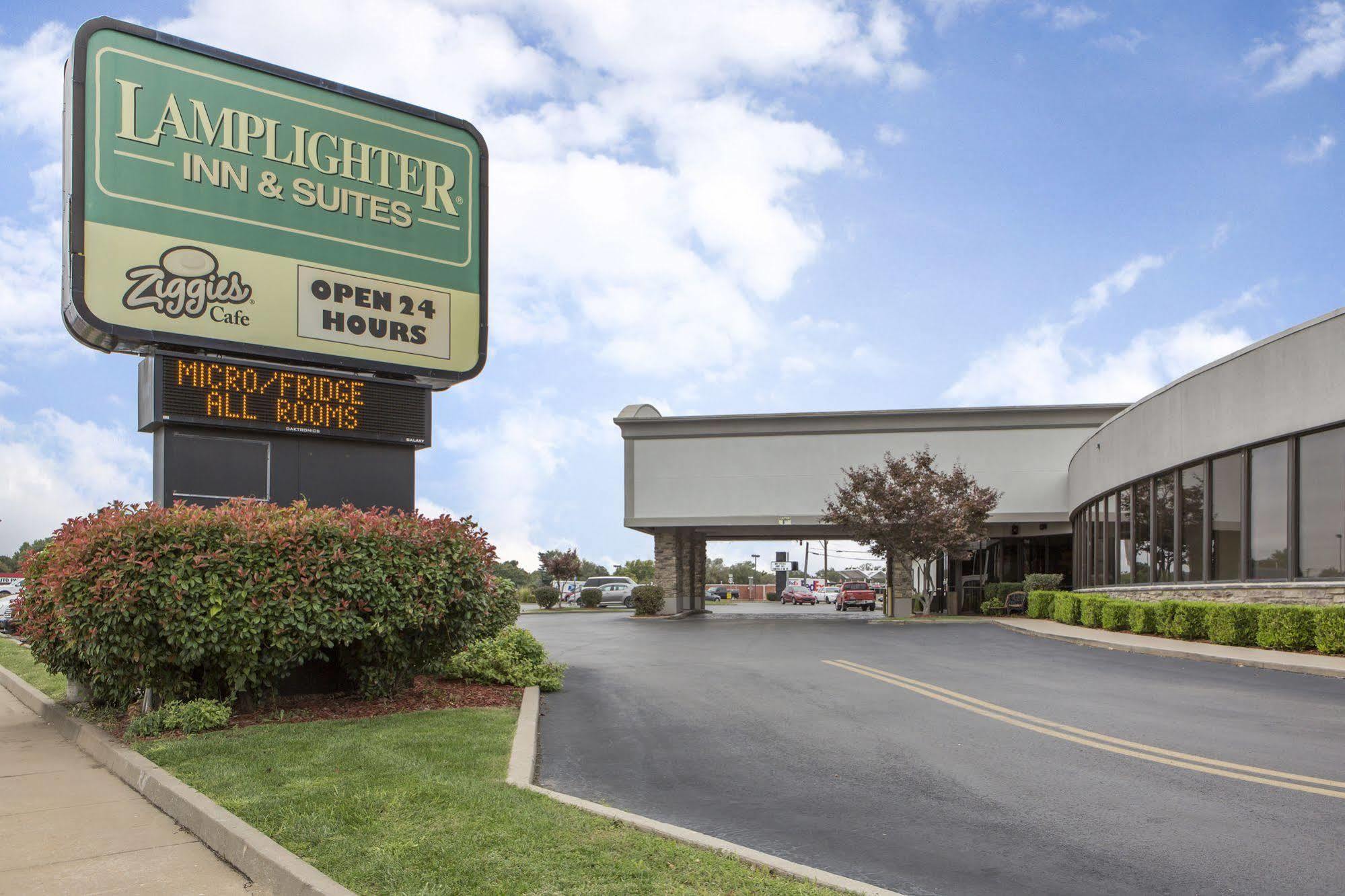 Lamplighter Inn-South Springfield Esterno foto